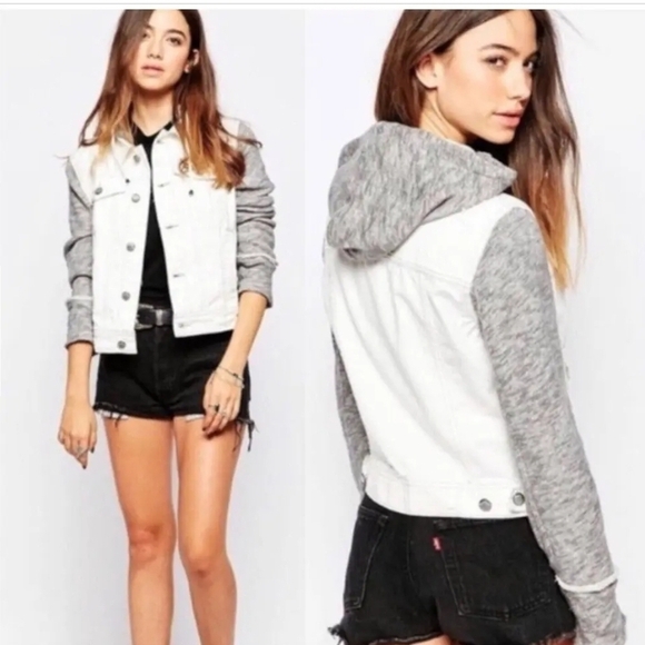 White and Gray Two-Tone Jean Jacket - Picture 4 of 6